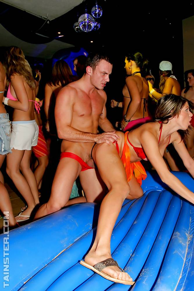 Liberated MILFs going wild and getting down with their party friends - #10