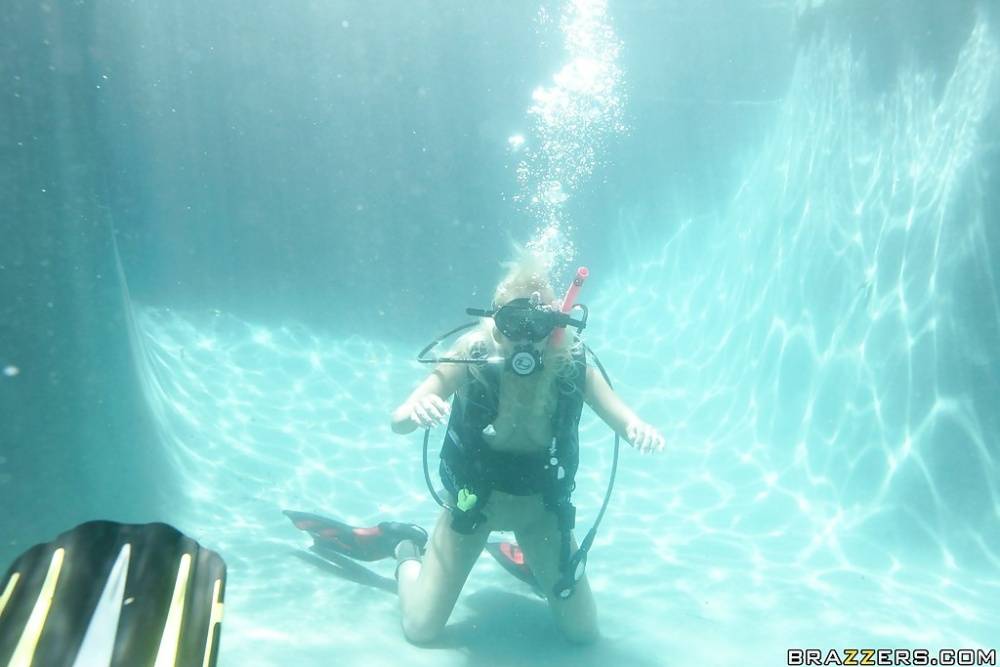 Angelina Ashe is fucking underwater and does wild cocksucking - #1