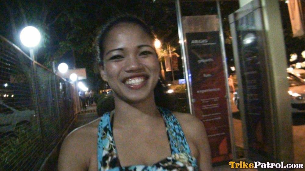 Internet dating leads to drunken sex with hot Filipina - #10