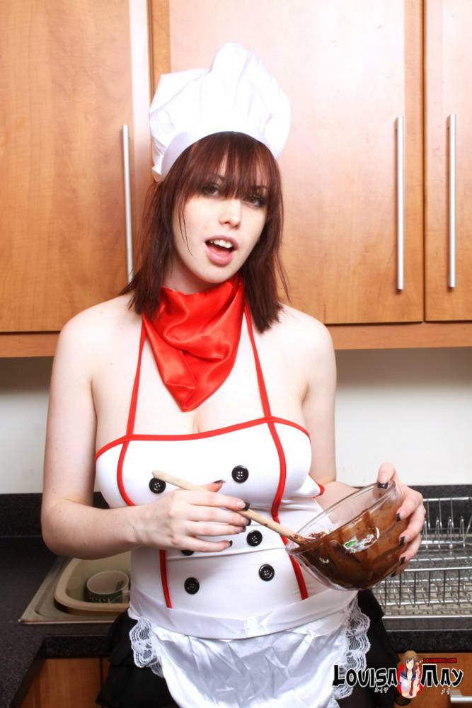 Louisa May Sexy chef louisa makes a mess - #13