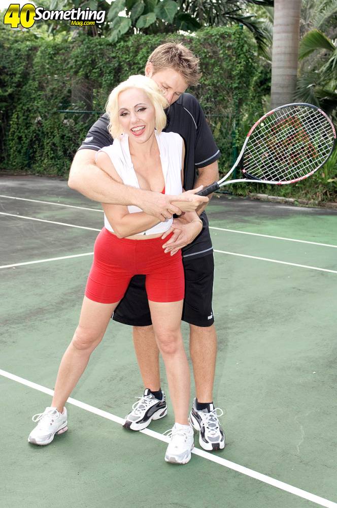 Blonde cougar Raquel Sieb seduces her tennis instructor on the court - #6