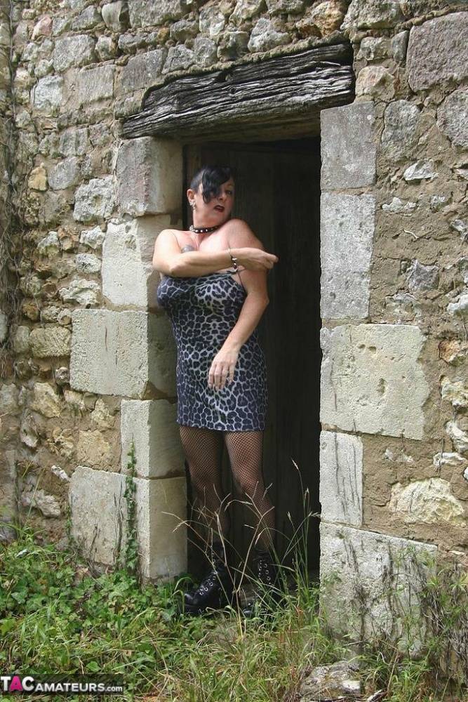 Mature BBW Mary Bitch takes a pee inside a root cellar in nylons and boots - #15