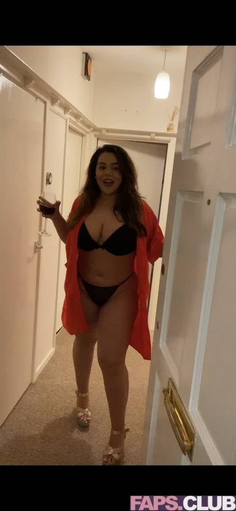 nadia_sapphire Nude OnlyFans Leaks (26 Photos) - #3