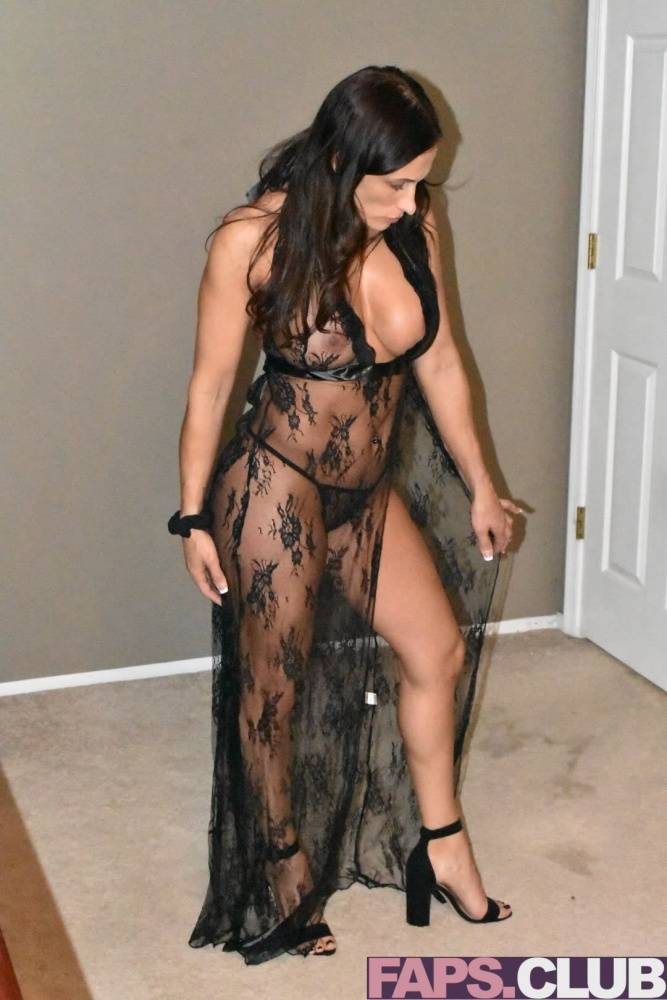 kinky_mommy or wildandwonderfulmil or bethfitmodel Nude OnlyFans Leaks (20 Photos + 3 Videos) - #13