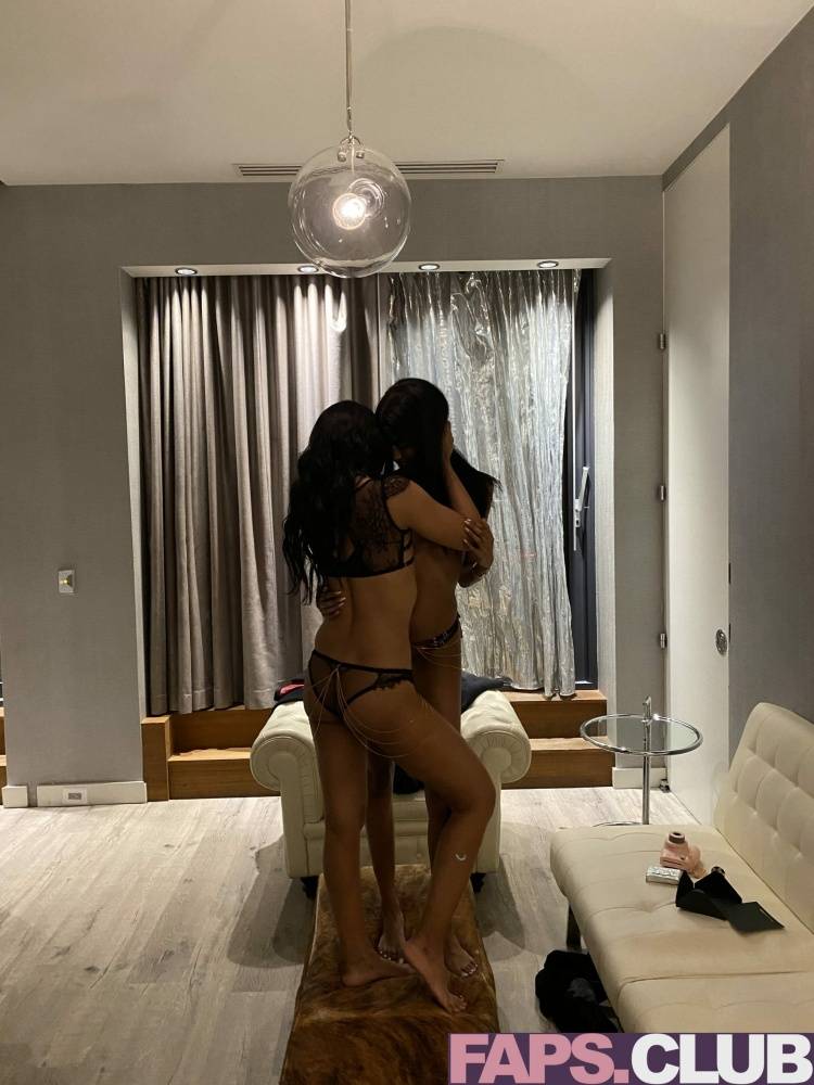 serenasahirnyc Nude OnlyFans Leaks (32 Photos) - #1