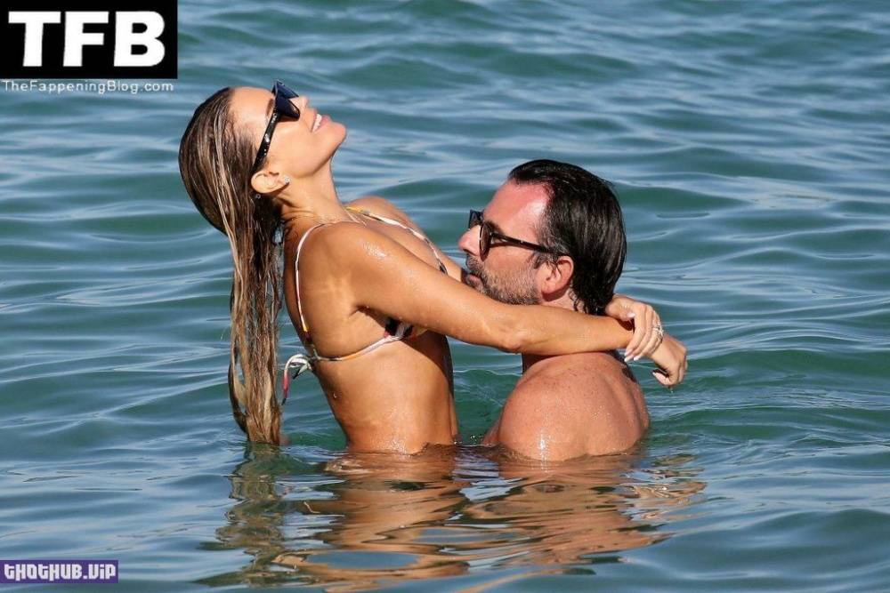 Top Sylvie Meis & Niclas Castello Put on a Loved-Up Display as They Hit the Beach in Miami - #12