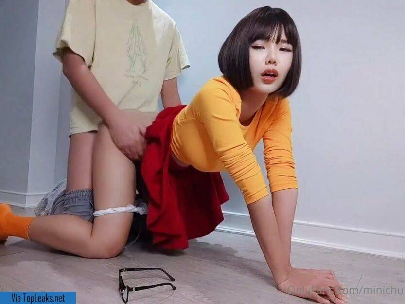 Minichu Nude Velma Cosplay Sextape Leaked - #1