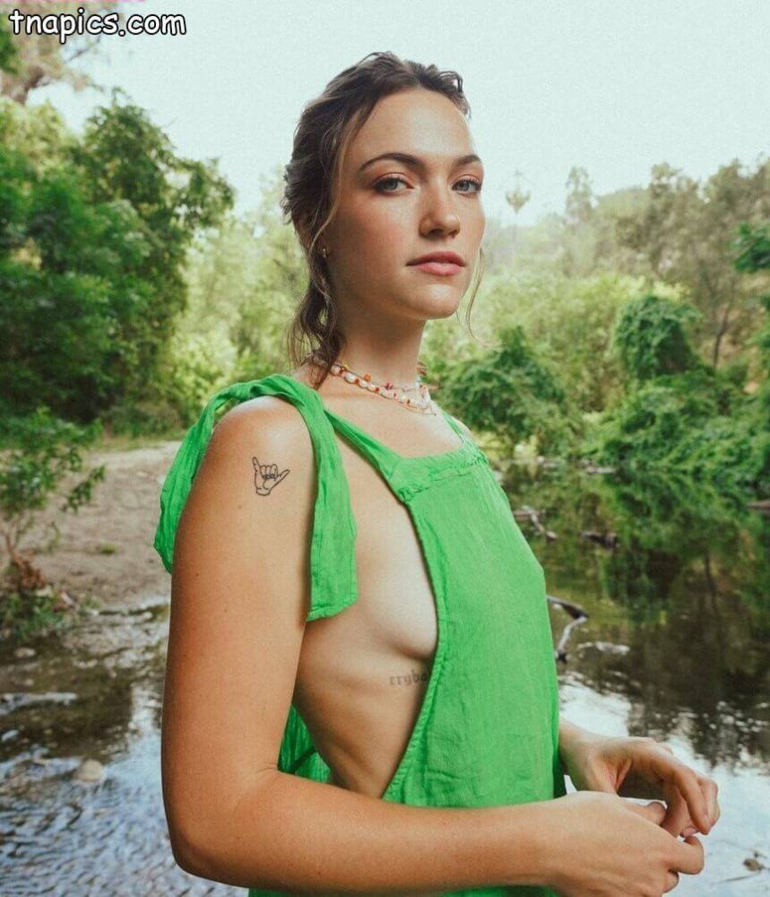 Violett Beane Nude And Sexy - #7