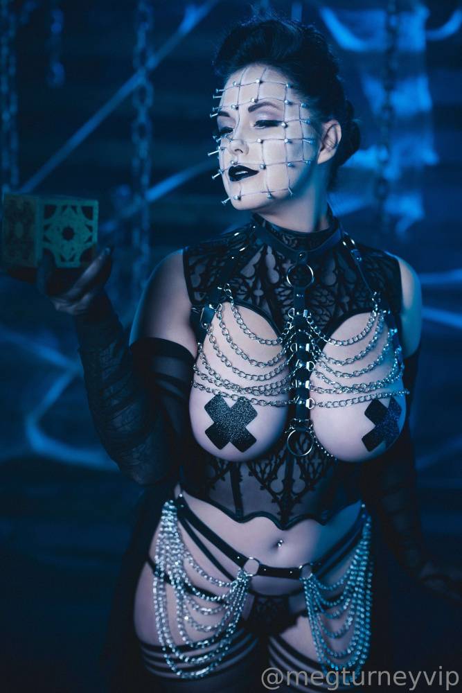 Meg Turney Pinhead Set - #2