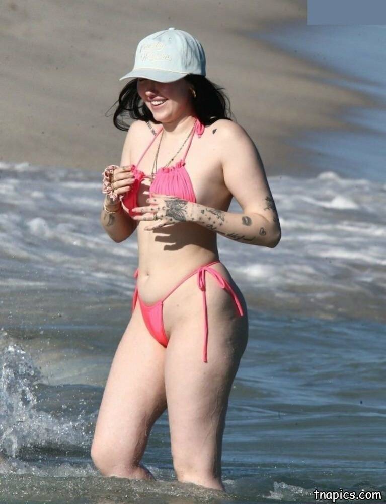 Noah Cyrus Nude - #24