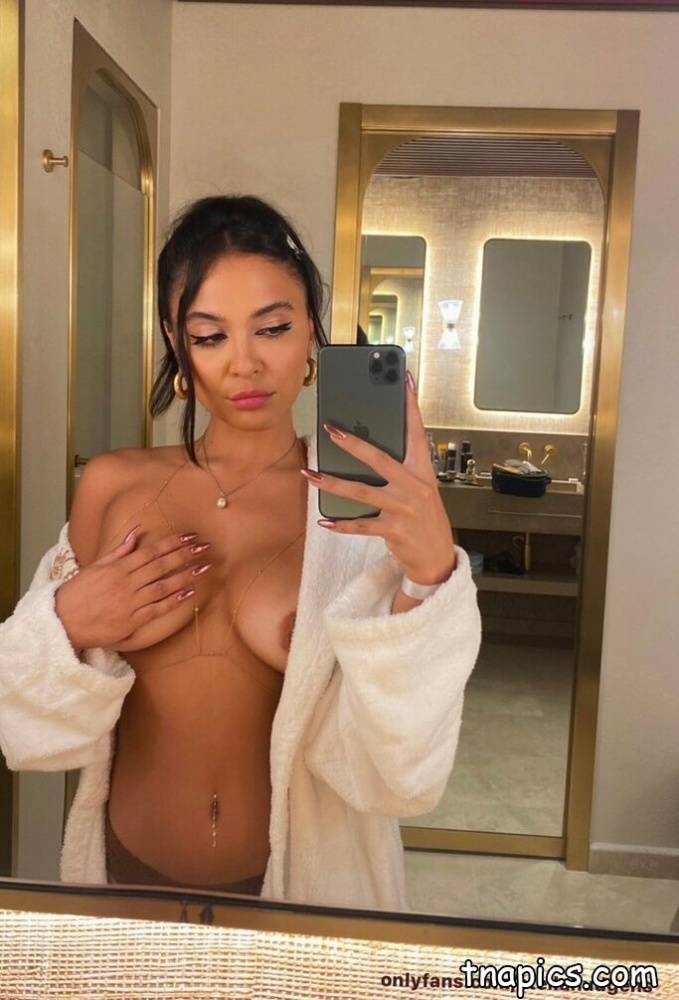 Stella Hudgens Nude - #31