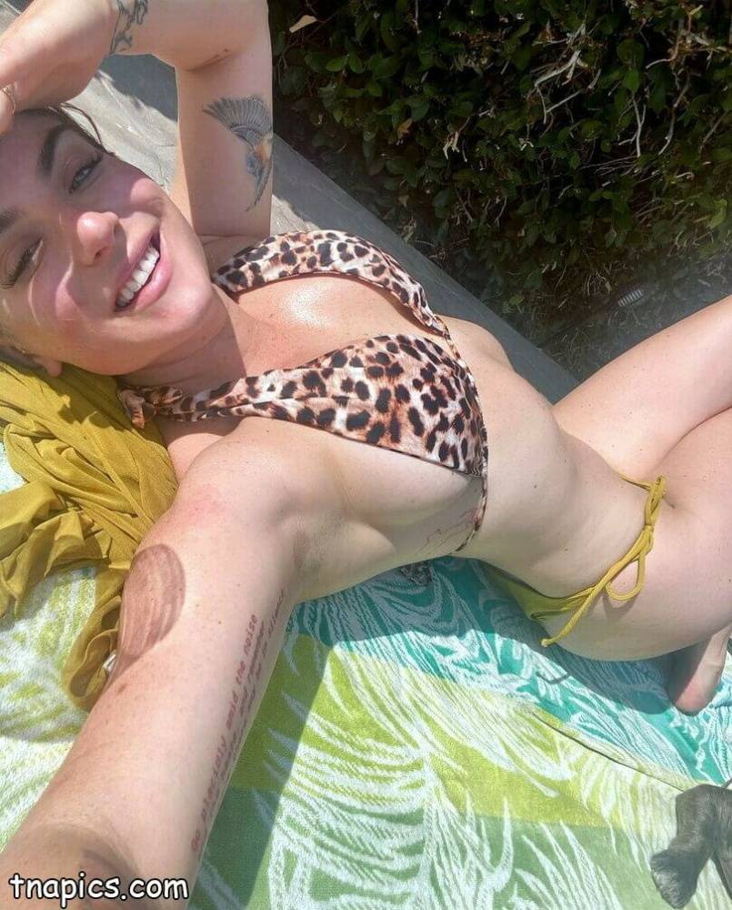 Jojo Levesque Nude - #41