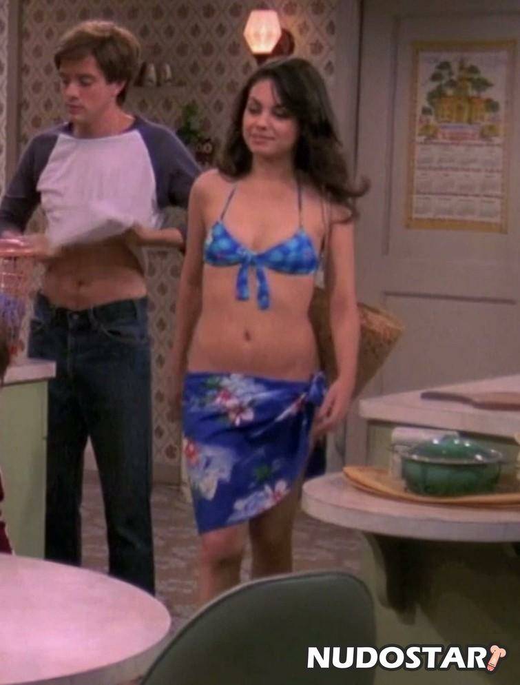 Mila Kunis Leaks - #18