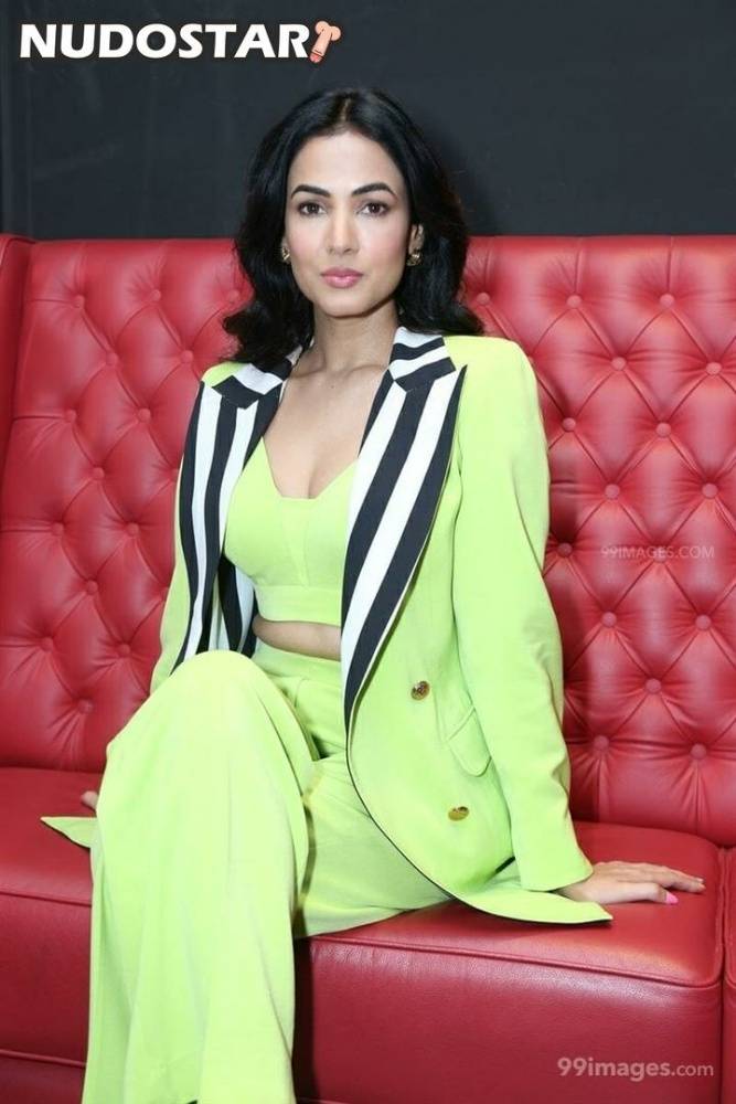 Sonal Chauhan Instagram Leaks - #5