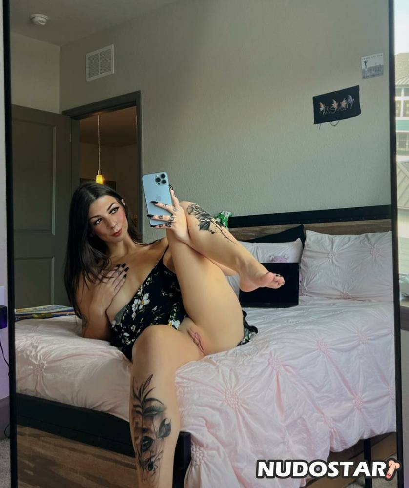 Allie Blossom 2013 blossomallie OnlyFans Leaks - #36