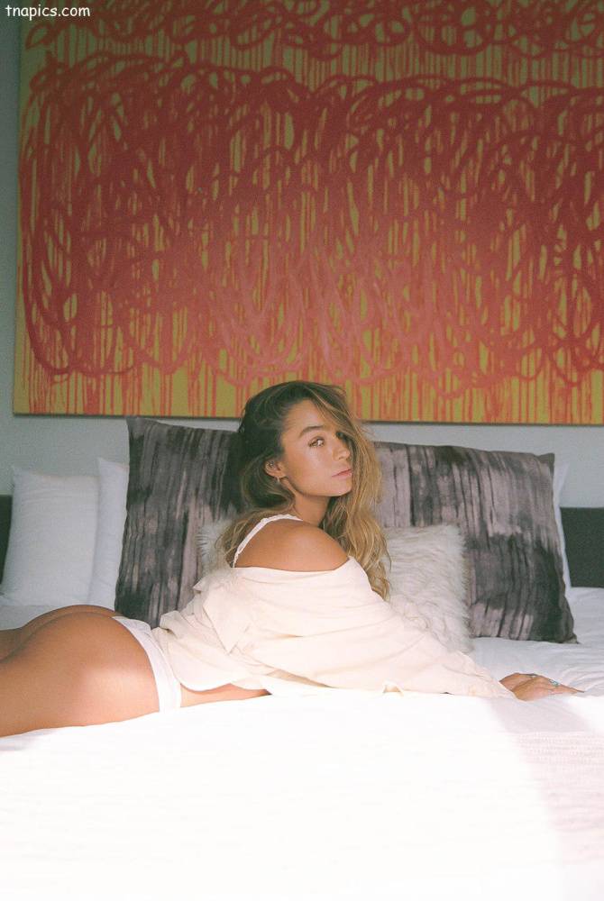 Sommer Ray Nude - #29