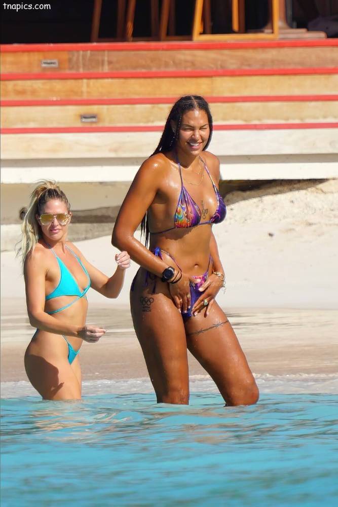 Liz Cambage Nude - #21