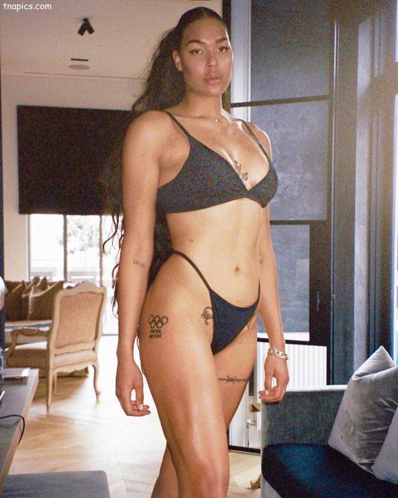 Liz Cambage Nude - #25