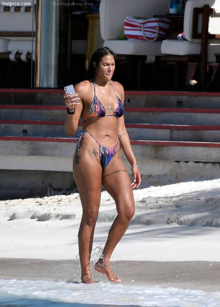 Liz Cambage Nude - #14