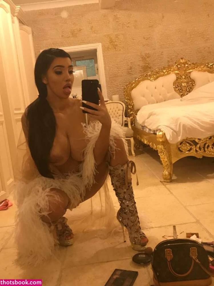 Chloe Khan OnlyFans Photos #11 - #13