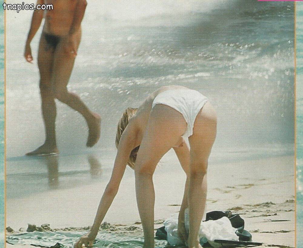 Uma Thurman Nude And Topless - #15