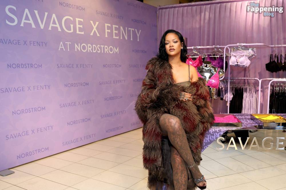 Rihanna Looks Sexy at the Savage x Fenty Launch (10 Photos) - #9