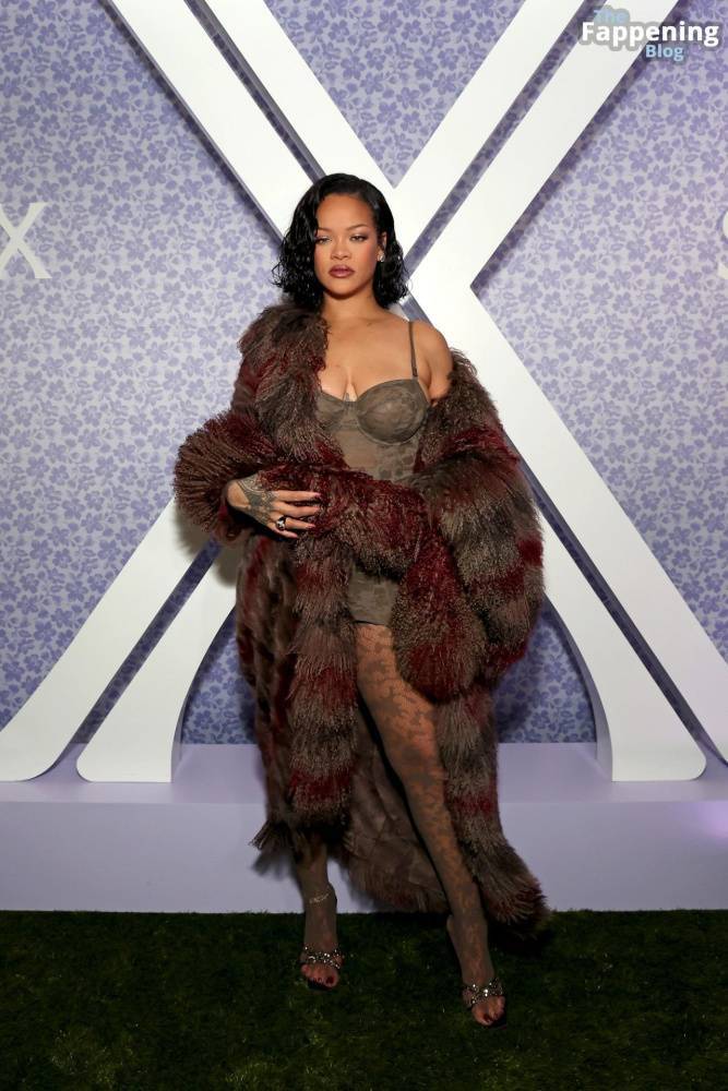 Rihanna Looks Sexy at the Savage x Fenty Launch (10 Photos) - #6