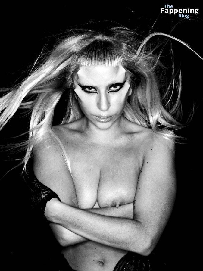 Lady Gaga Nude Collection (51 Photos) - #7