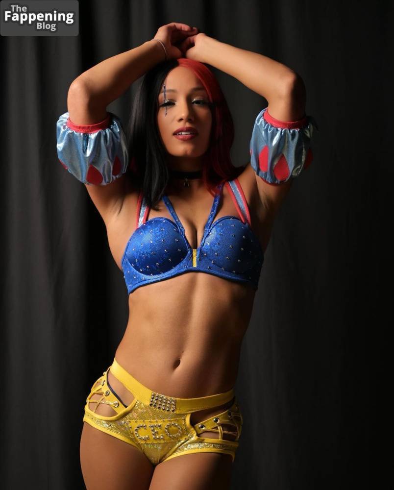 Sasha Banks Sexy (8 Photos) - #4