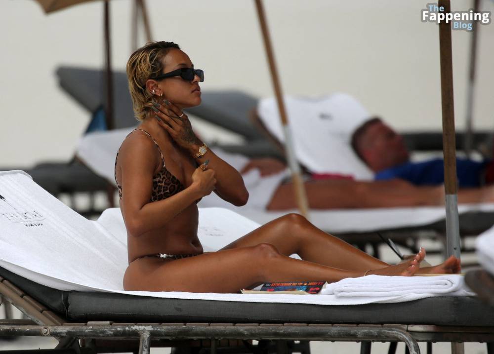 Karrueche Tran Shows Off Her Sexy Bikini Body on the Beach in Miami (87 Photos) - #12