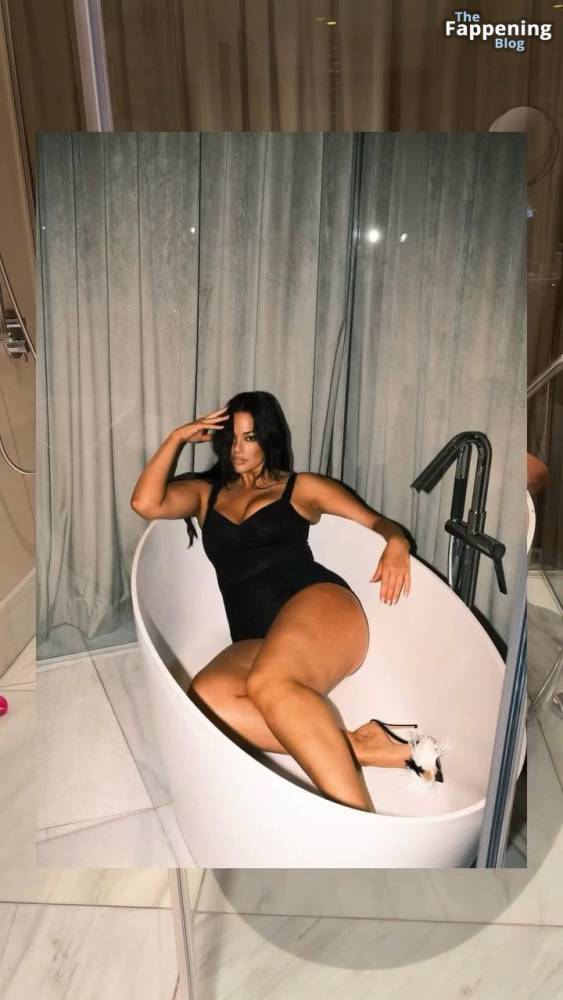 Ashley Graham Sexy (30 Pics + Video) - #1