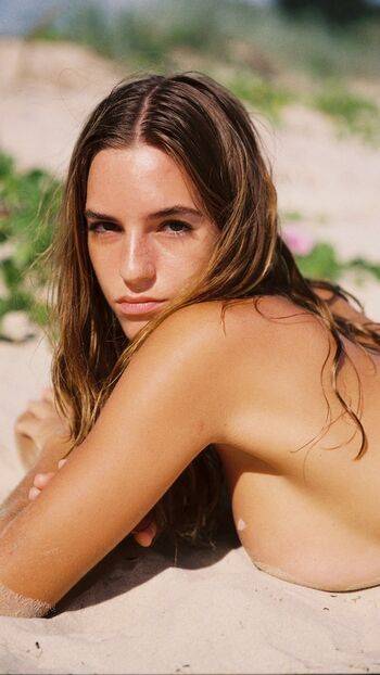 Emily Feld / emily.feld / viki.winki Nude - #19