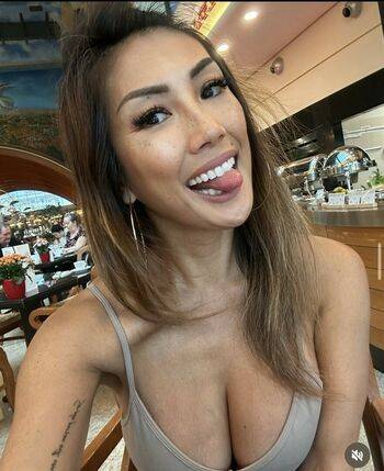 Geena Martinez / golfergirl_gmoney Nude - #20