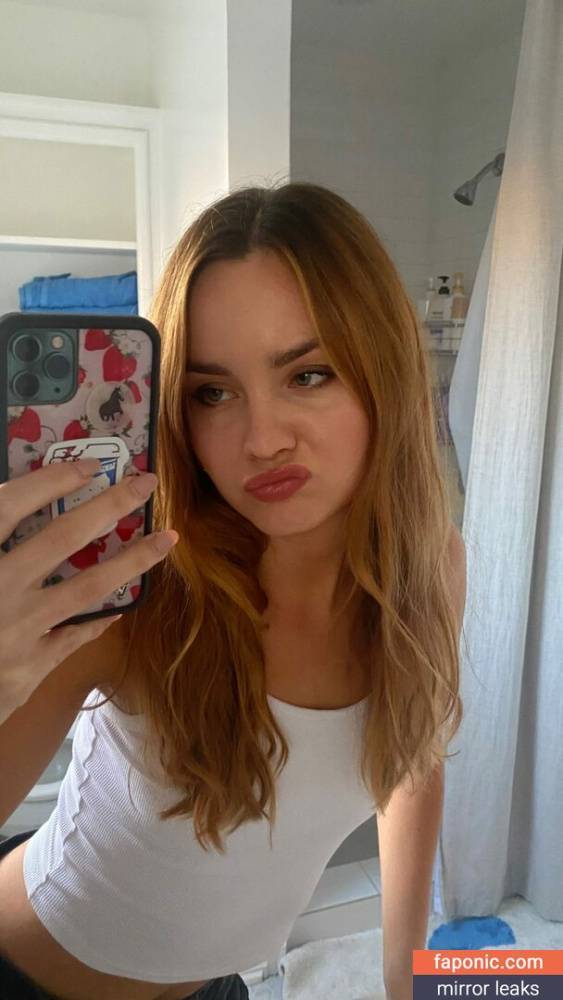 Liana Liberato aka lianaliberato Nude Leaks - #3