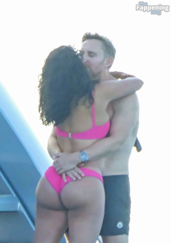 Jessica Ledon & David Guetta Get Up Close and Personal on a Yacht in Ibiza (45 Photos) - #8