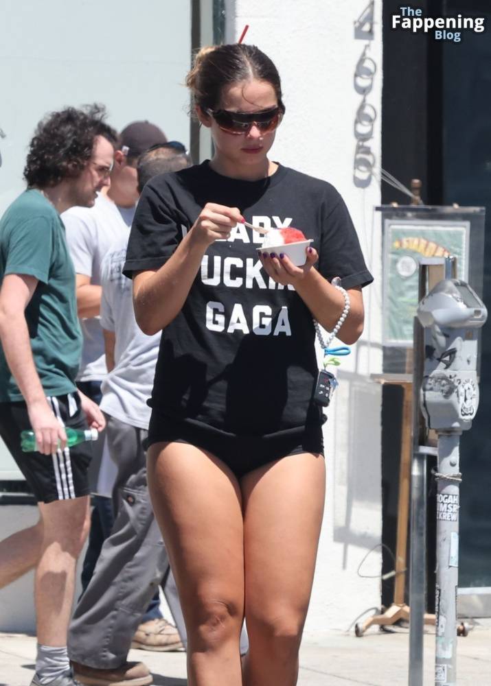 Addison Rae Rocks Bold “Lady Gaga” Tee and Red Heels in Los Angeles (27 Photos) - #25