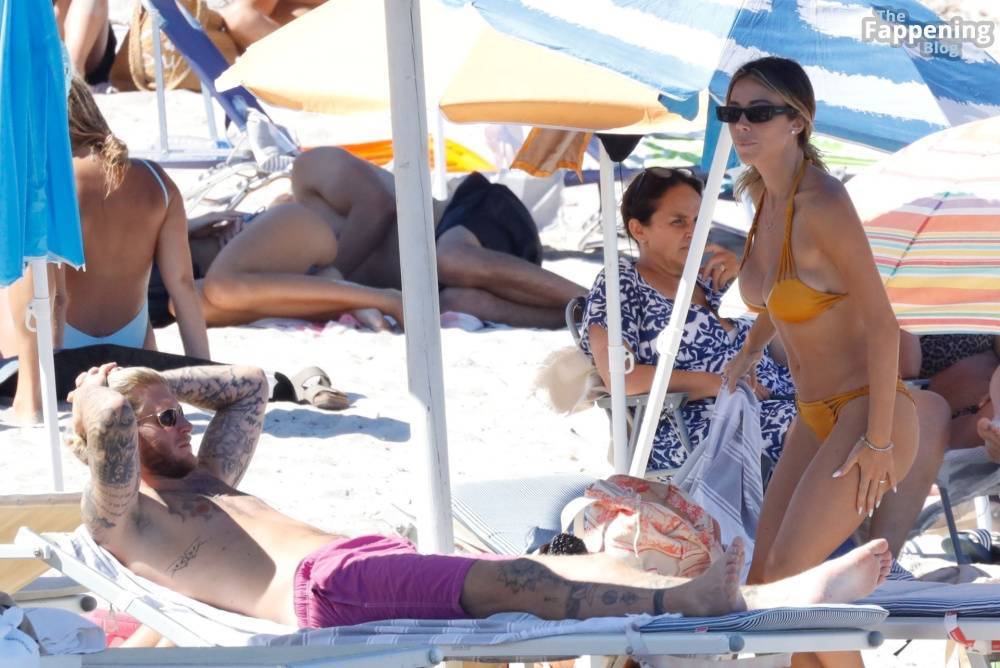 Diletta Leotta & Loris Karius Enjoy a Romantic Break and Relax on the Beach in Sardinia (59 Photos) - #7