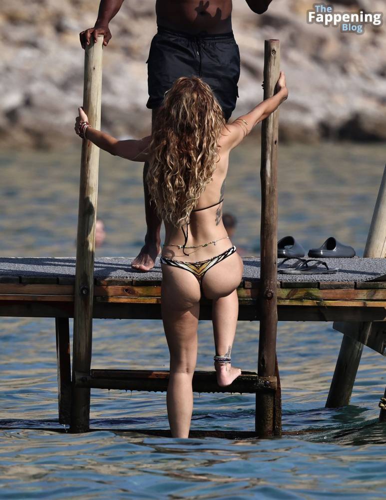 Rita Ora Shows Off Her Hot Beach Body Figure During Her Holiday in Ibiza (47 New Photos) - #17