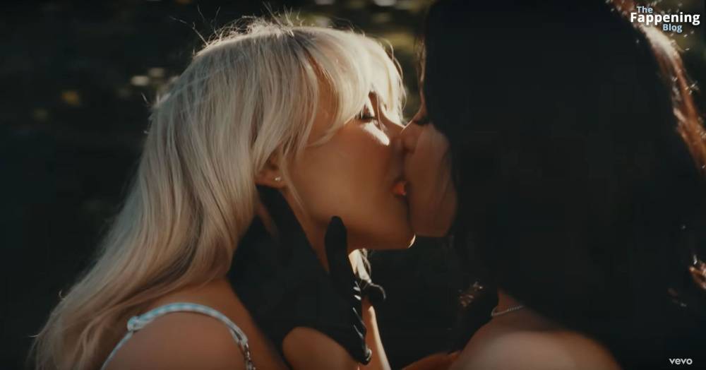 Sabrina Carpenter & Jenna Ortega Sexy – Taste (72 Pics + Video) - #1