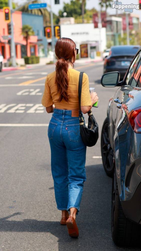 Eiza Gonzalez Enjoys Breakfast in West Hollywood (21 Photos) - #10