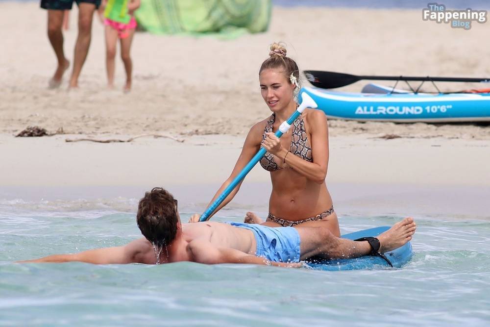 Alena Gerber & Clemens Fritz Enjoy Their Holiday in Formentera (36 Photos) - #13