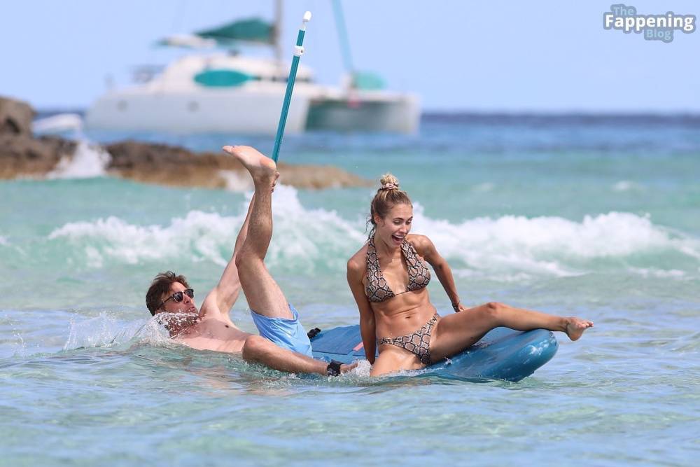 Alena Gerber & Clemens Fritz Enjoy Their Holiday in Formentera (36 Photos) - #17