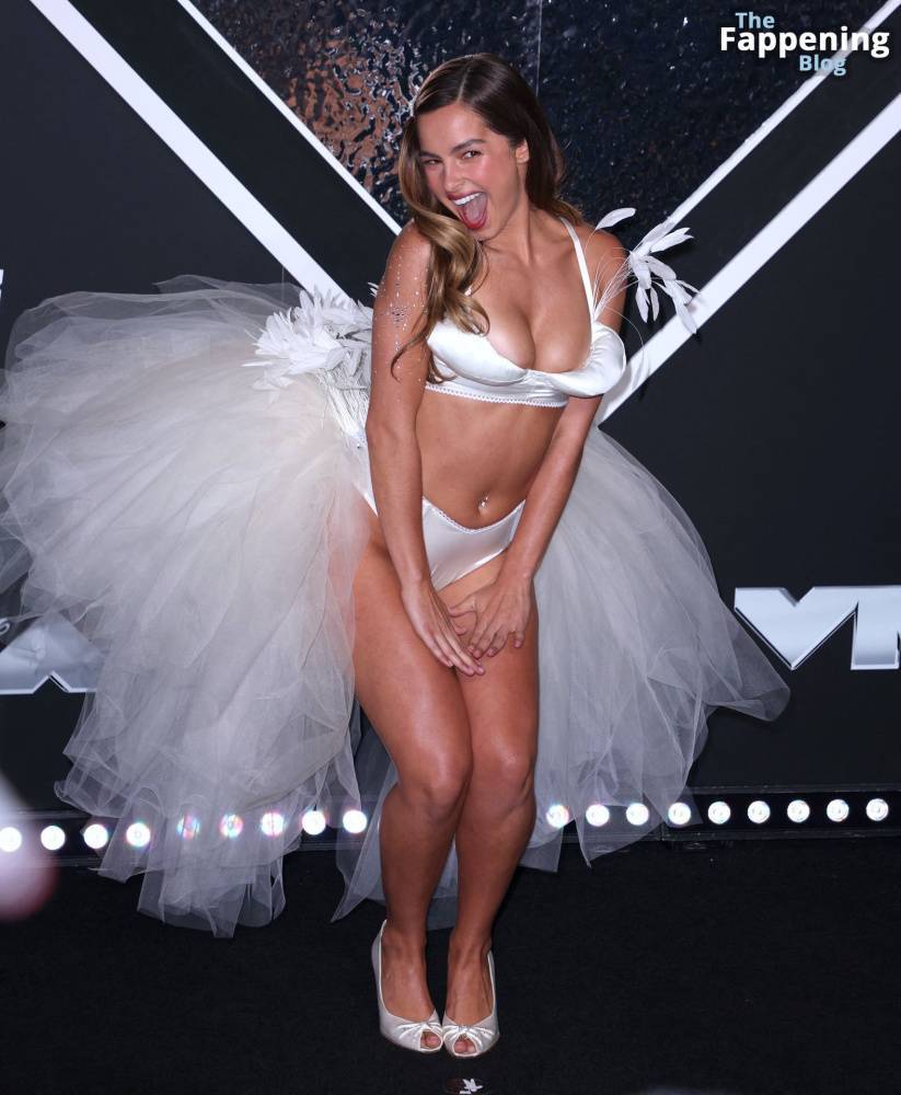 Addison Rae Shows Off Her Sexy Tits at the MTV VMAs (102 Photos) - #5