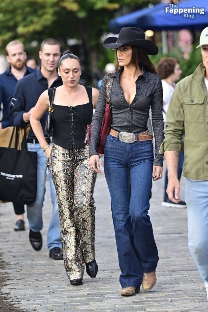 Bella Hadid Arrives at a Rodeo Event in New York (28 Photos) - #26