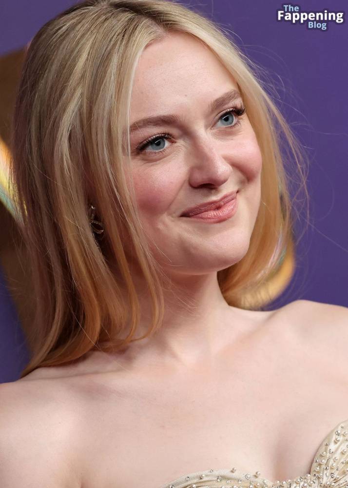 Dakota Fanning Looks Sexy at the 76th Primetime Emmy Awards (77 Photos) - #10