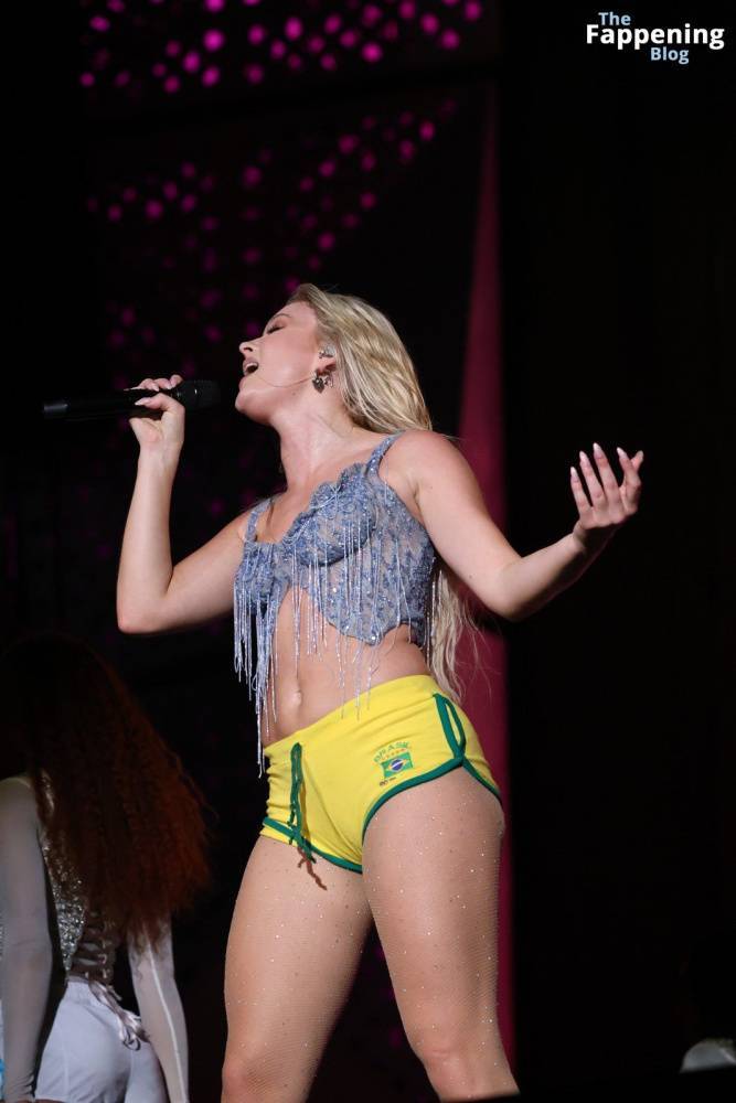 Zara Larsson Shows Off Her Goods as She Performs on Stage in Brazil (39 Photos) - #12