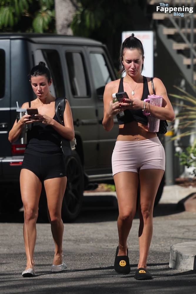 Anastasia Karanikolaou Shows Off Her Sculpted Abs with a Friend in Brentwood (60 Photos) - #11