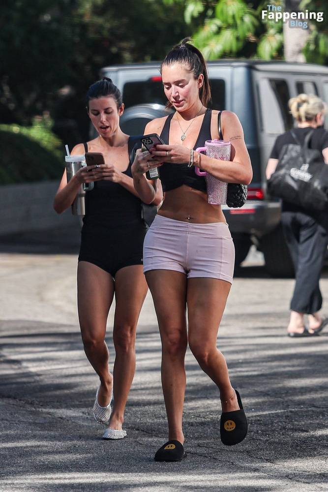 Anastasia Karanikolaou Shows Off Her Sculpted Abs with a Friend in Brentwood (60 Photos) - #8