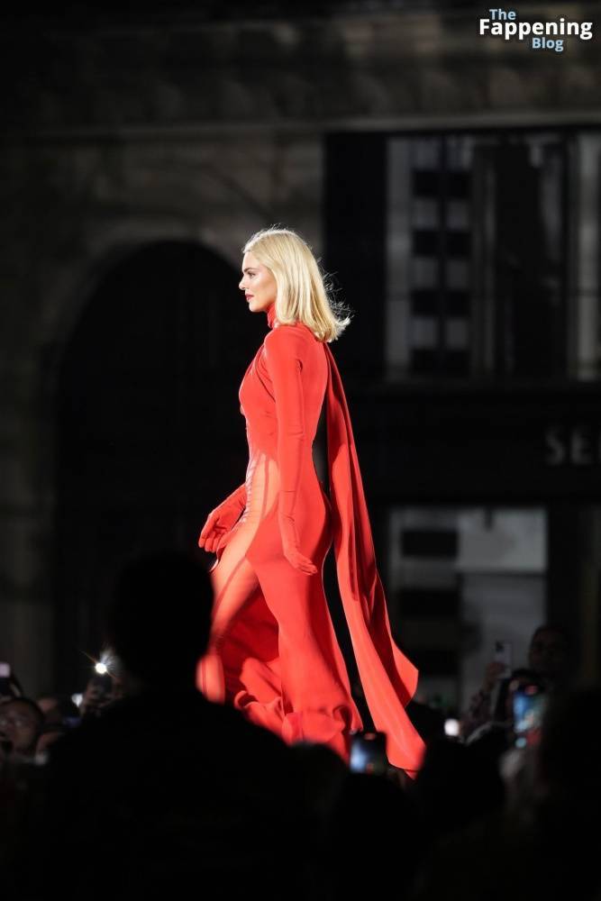 Kendall Jenner Stuns in Red During L’Oreal Spring/Summer 2025 Show (91 Photos) - #12