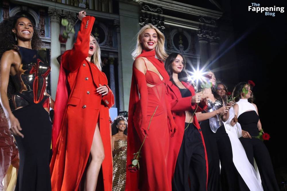 Kendall Jenner Stuns in Red During L’Oreal Spring/Summer 2025 Show (91 Photos) - #26